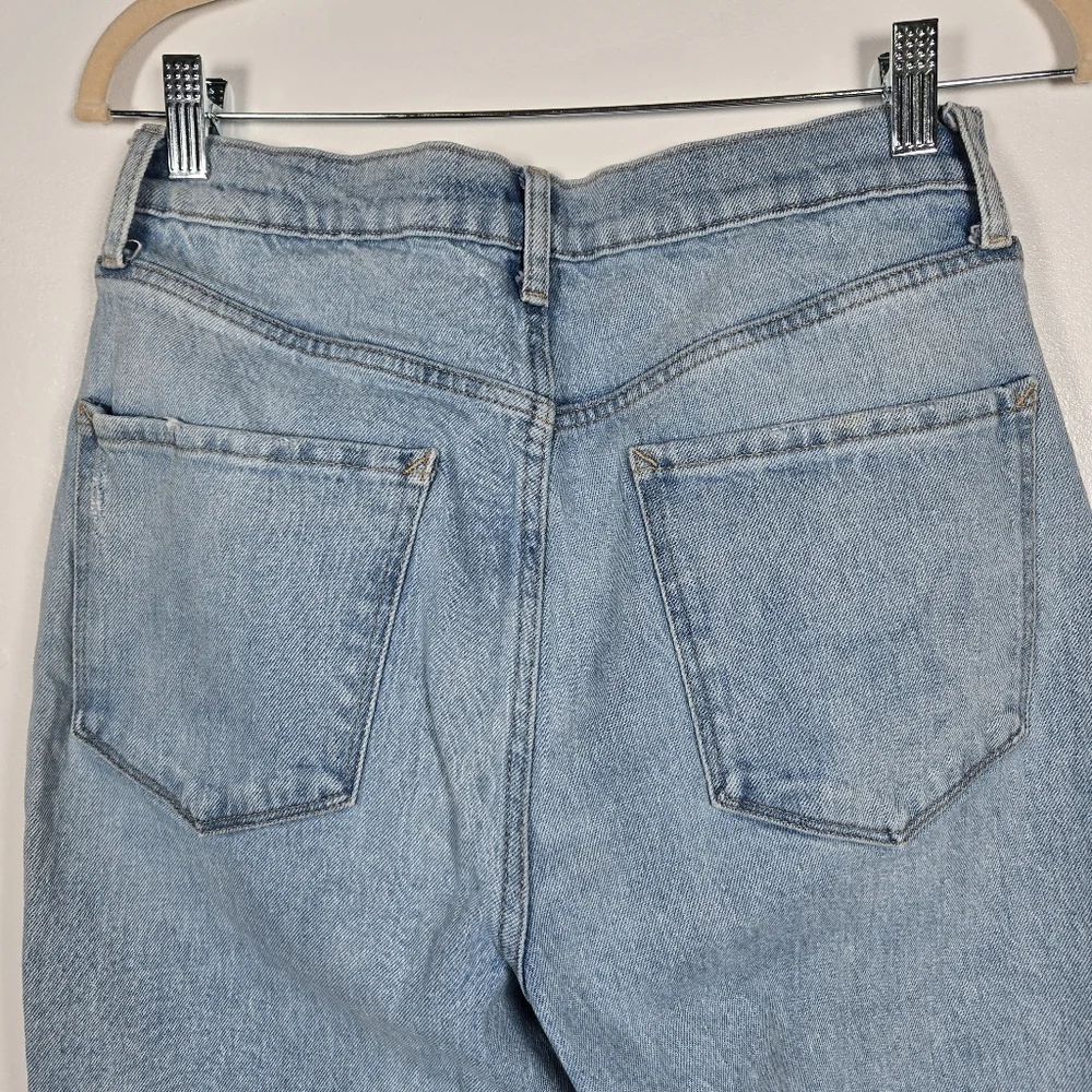 a.n.a. High Rise Vintage Straight Leg Distressed Button Fly Denim Jeans Size 6